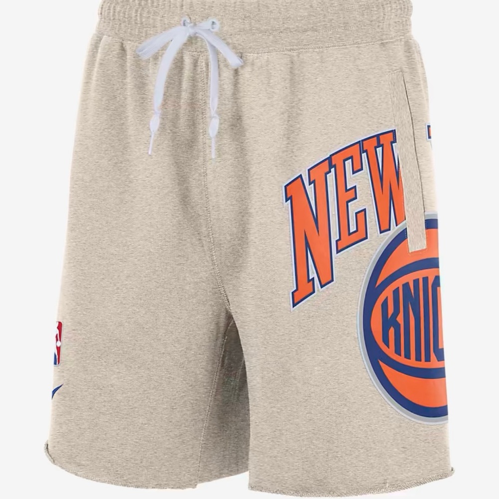 Nike New York Knicks short New Large